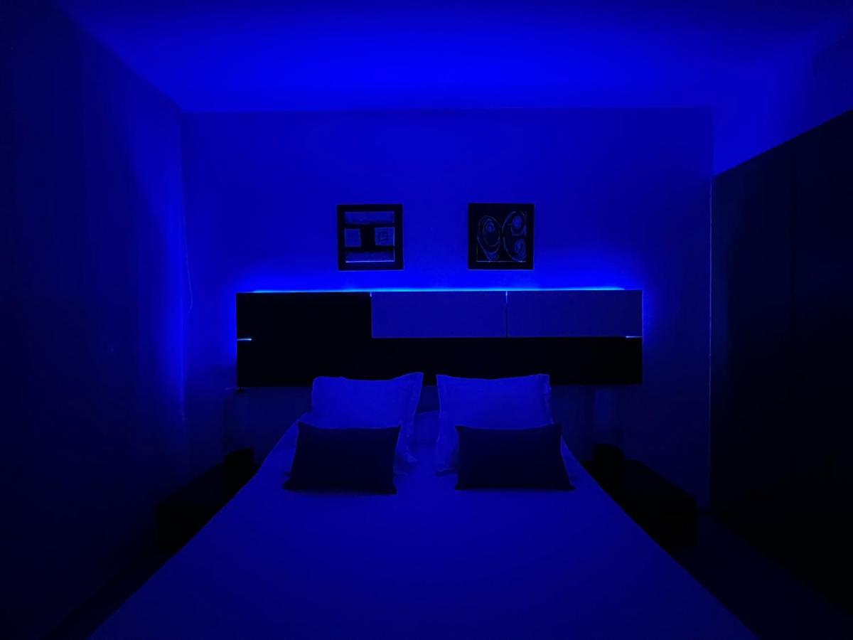Blau Apartamento Frente A Los Canales Y Las Puestas De Sol De Roses Zewnętrze zdjęcie